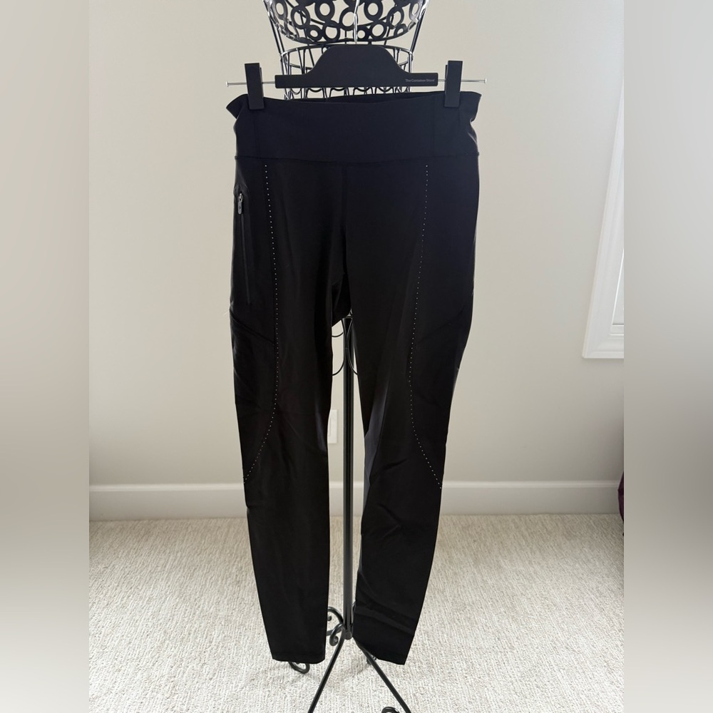Black Athletic Leggings